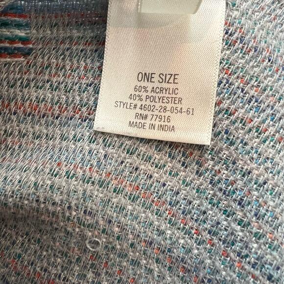 Francesca’s Collections blue gray geo sweater kimono open cardigan poncho - Picture 5 of 6